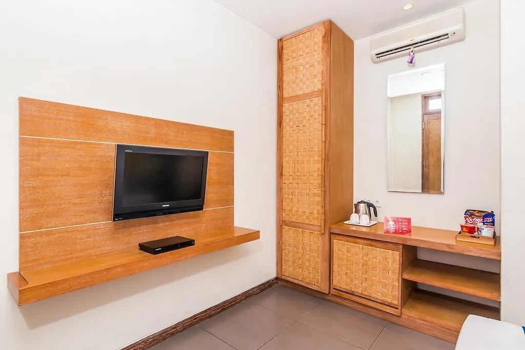 Zen Rooms Badung Nyangnyang Sari Kuta